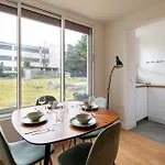 Geranimus Loire Quay * 파리