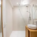 Geranimus Loire Quay * 파리